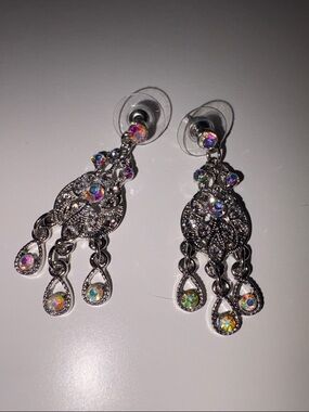 ❤️‍🔥3/10$❤️‍🔥Silver-Tone Aurora Crystal Chandelier Drop Earrings